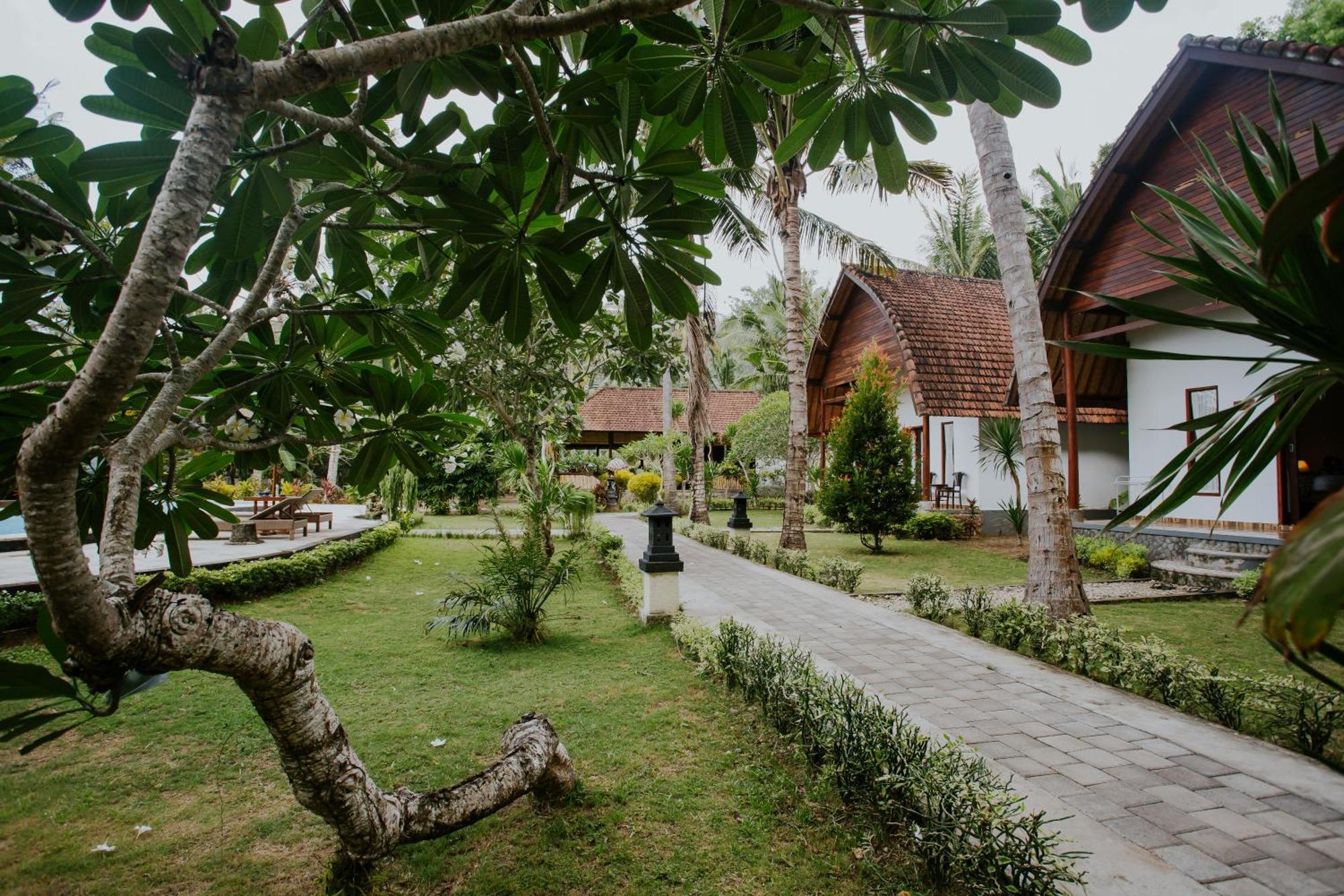 Crystal Bay Villa Sakti Экстерьер фото